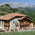 El Corcal De Liebana Pensjonat Tama