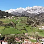 El Corcal De Liebana Pensjonat 3*