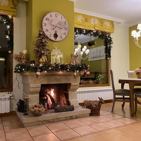 El Corcal De Liebana 게스트하우스 3*