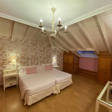 El Corcal De Liebana 3* 타마