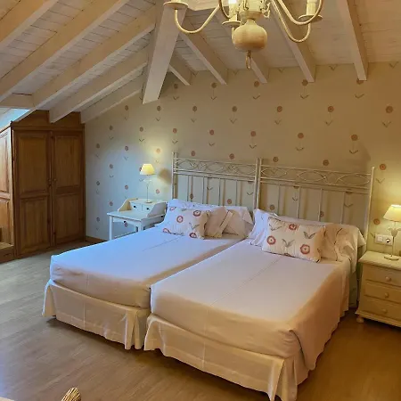 게스트하우스 El Corcal De Liebana 3*