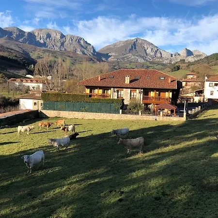 El Corcal De Liebana 3* 타마