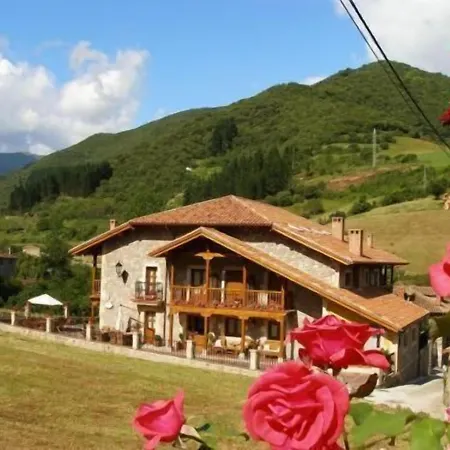 El Corcal De Liebana 게스트하우스